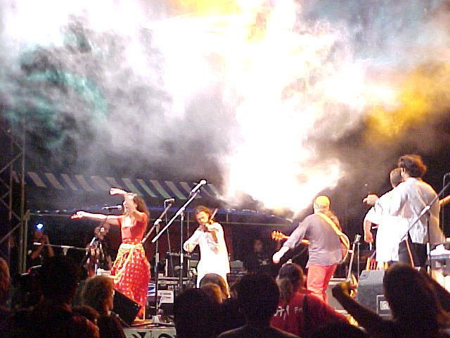 Spaccanapoli EXPLODES!